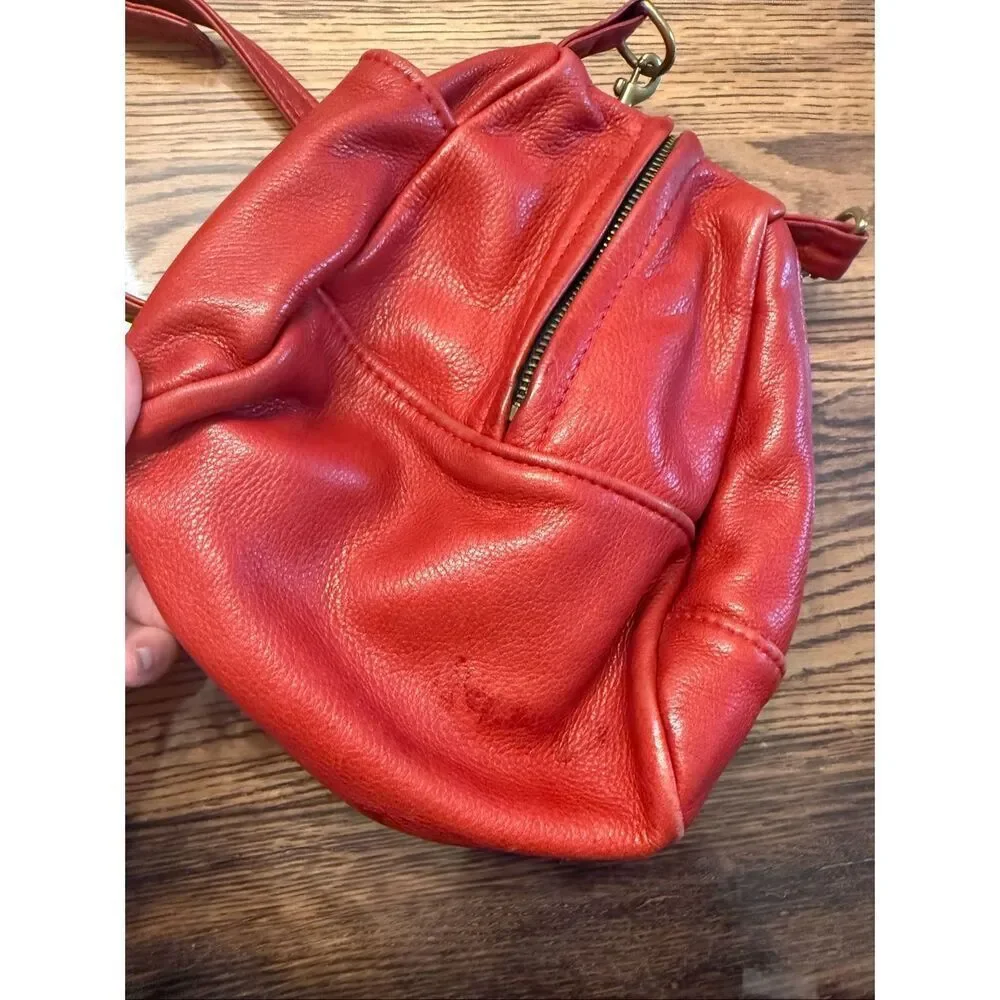 Overland Leather Center Zipper Purse Handbag Crossbody Droplet Bag Red Small‎